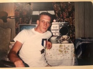 Виктор Слесарев (Чинов), 1980-е. Фотография из архива Геннадия Браймана. Публикуется впервые.